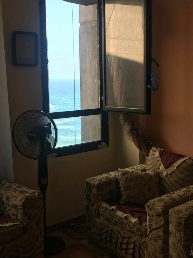 Cozy New 2 Bd Amazing Beach View Next To Hilton Hotel Family Only !العائلات فقط Αλεξάνδρεια Εξωτερικό φωτογραφία