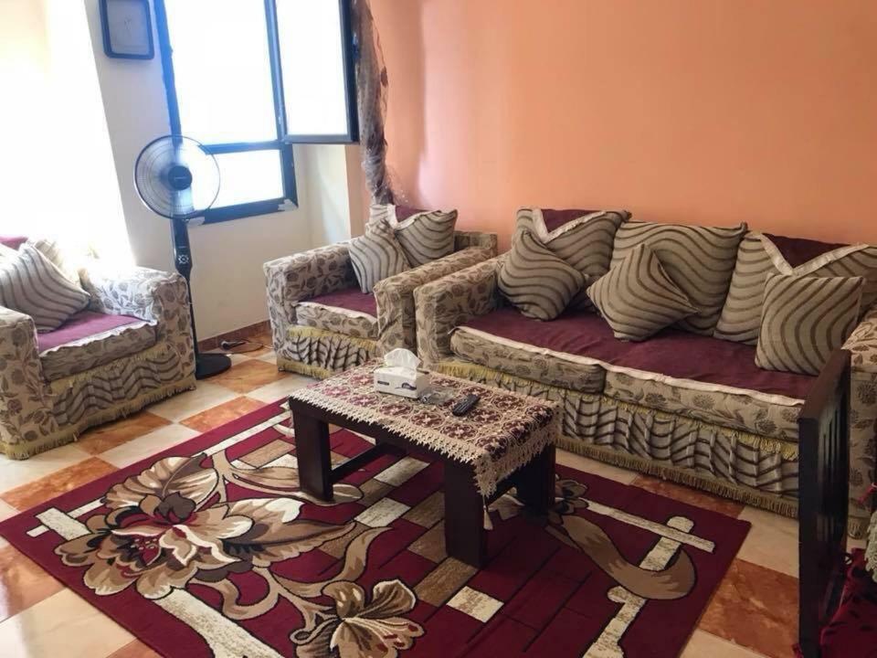 Cozy New 2 Bd Amazing Beach View Next To Hilton Hotel Family Only !العائلات فقط Αλεξάνδρεια Εξωτερικό φωτογραφία