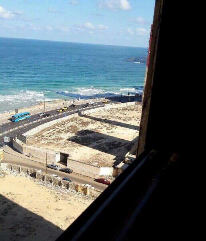 Cozy New 2 Bd Amazing Beach View Next To Hilton Hotel Family Only !العائلات فقط Αλεξάνδρεια Εξωτερικό φωτογραφία